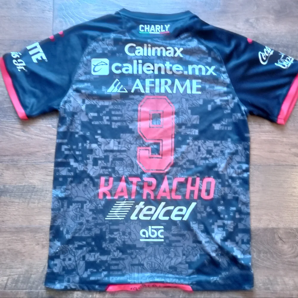 Charly Arco caliente Club Tijuana Katracho number 9 Jersey shirt Size M - Picture 3 of 7
